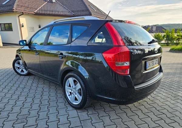 Kia Ceed cena 22900 przebieg: 120000, rok produkcji 2010 z Halinów małe 352